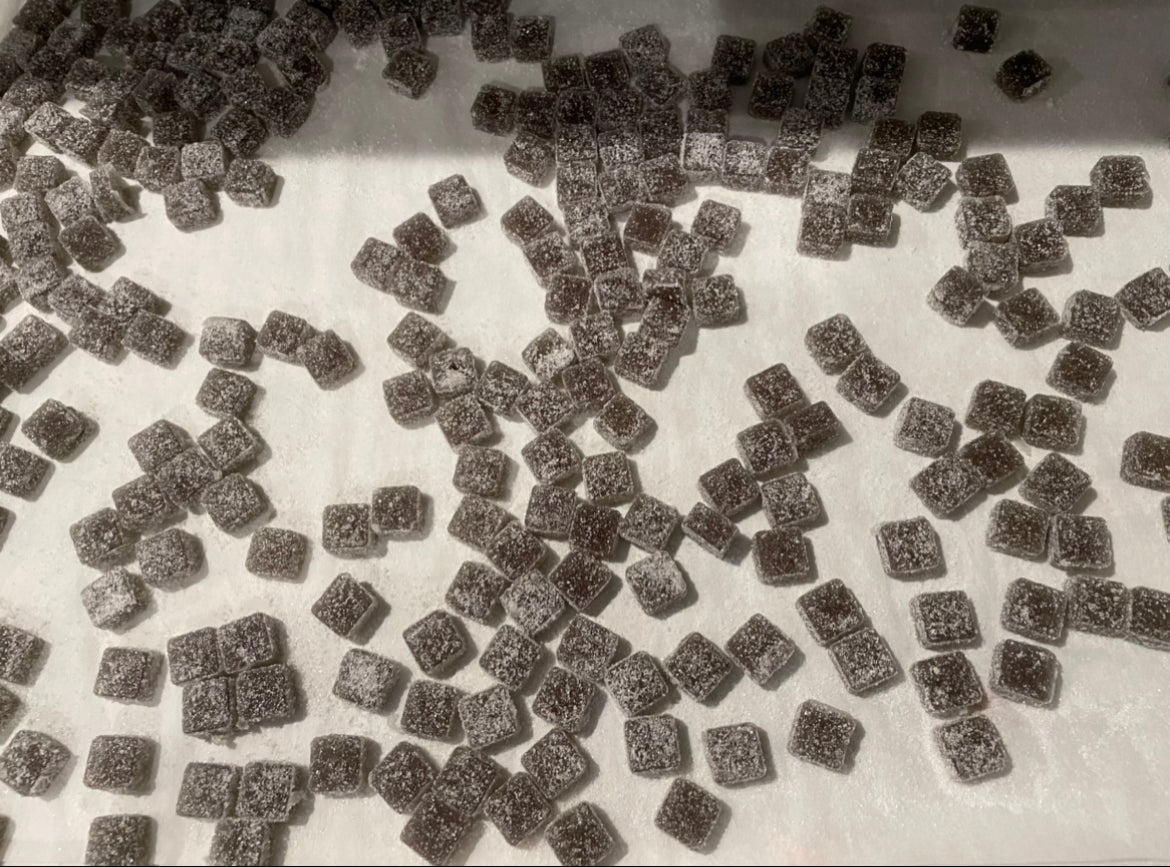 100mg Delta 8 + 50mg Delta 9 THC LARGE GUMMY (Bulk) - 150 Pieces - Best Damn Gummy's - Wholesale