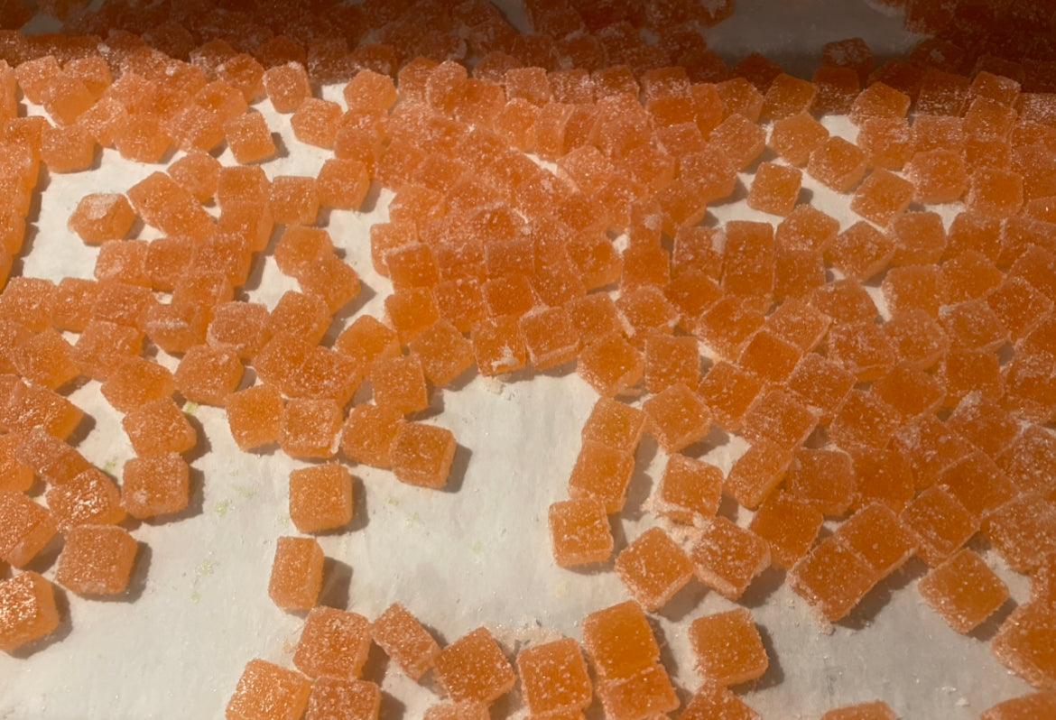 200mg Delta 8 + 30 mg Delta 9  THC LARGE GUMMY (Bulk) - 150 Pieces - Best Damn Gummy's - Wholesale